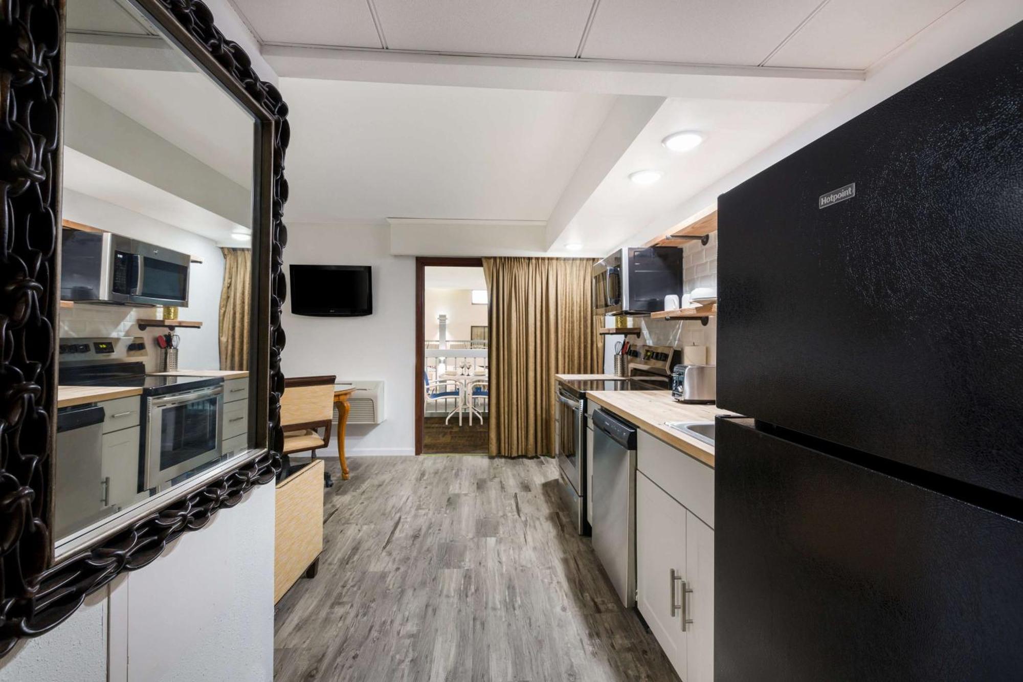 Revel Hotel Minot - Surestay Collection By Best Western Εξωτερικό φωτογραφία