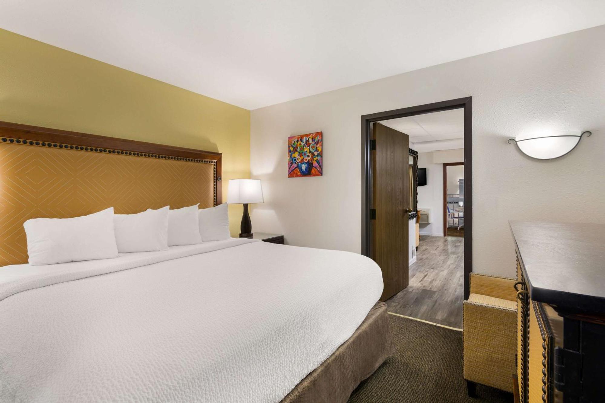 Revel Hotel Minot - Surestay Collection By Best Western Εξωτερικό φωτογραφία
